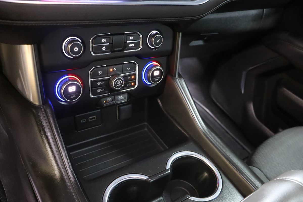 2023 Chevrolet Suburban LS - Photo 44