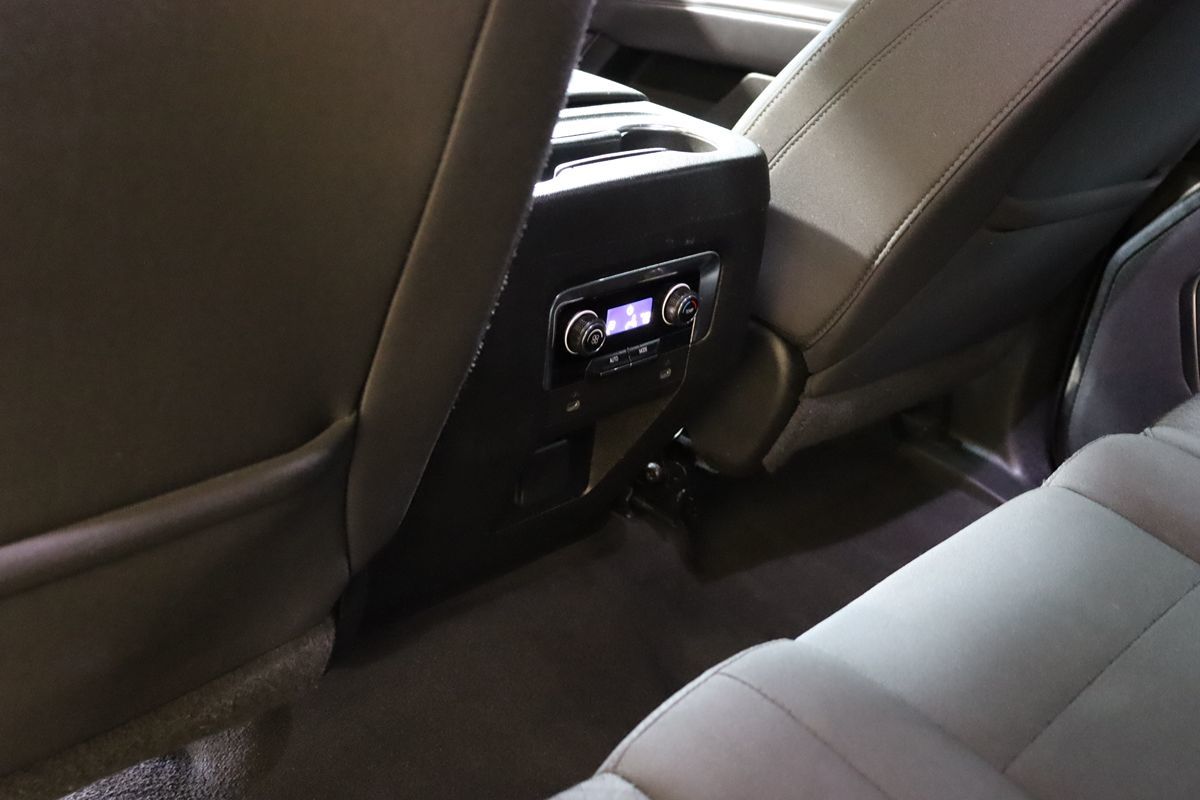 2023 Chevrolet Suburban LS photo 45