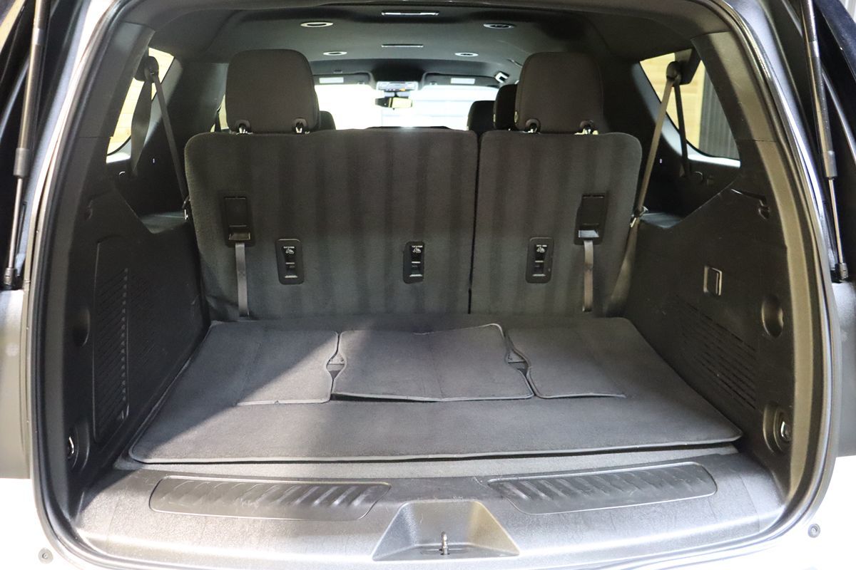 2023 Chevrolet Suburban LS - Photo 49