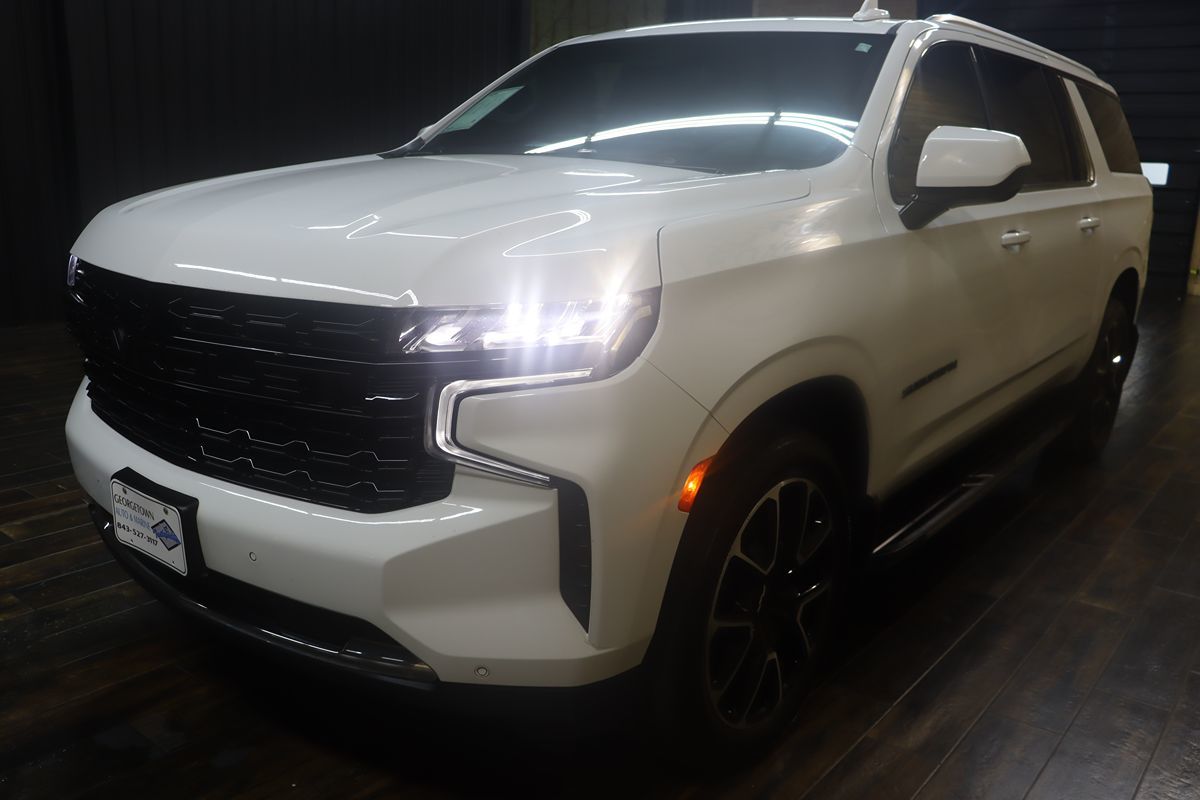 2023 Chevrolet Suburban LS - Photo 7