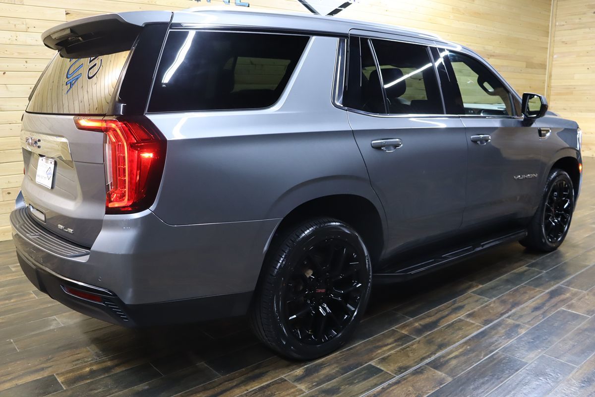 2022 Gmc Yukon SLE photo 5
