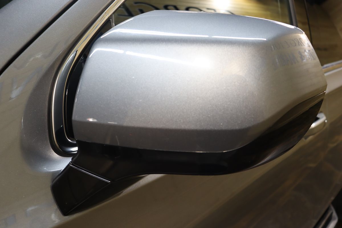 2022 Gmc Yukon SLE photo 14