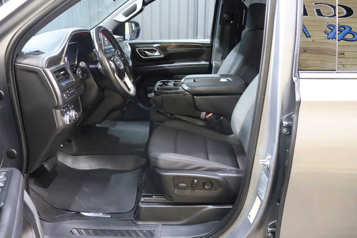 2022 Gmc Yukon SLE photo 31