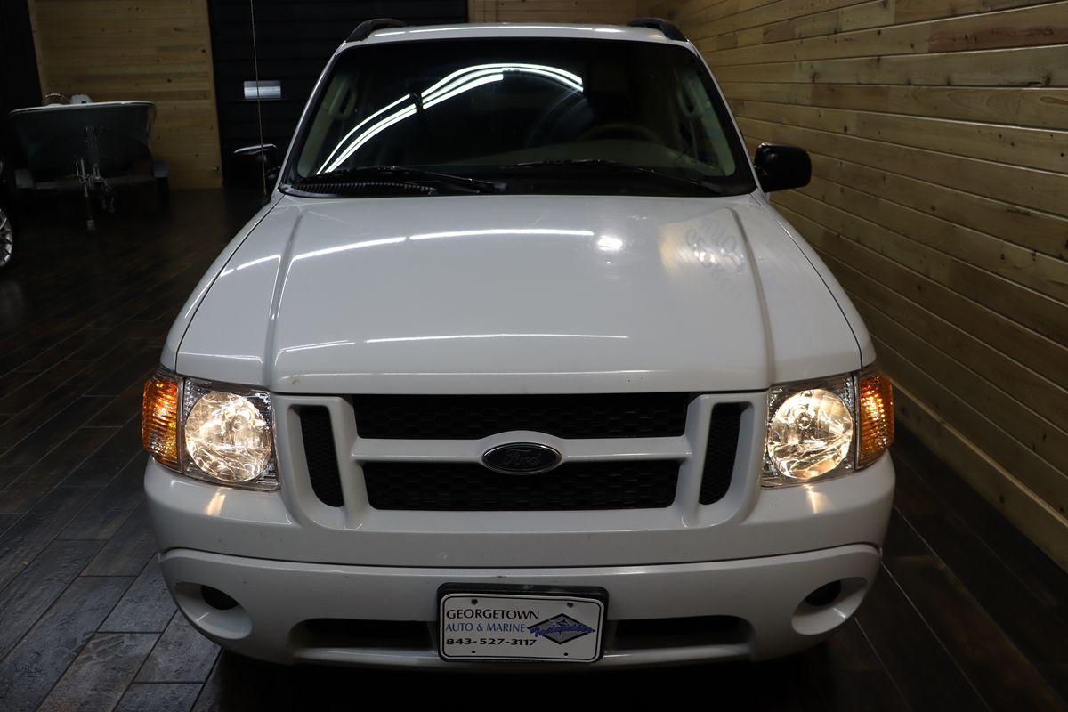 2004 Ford Explorer Sport Trac XLT photo 7