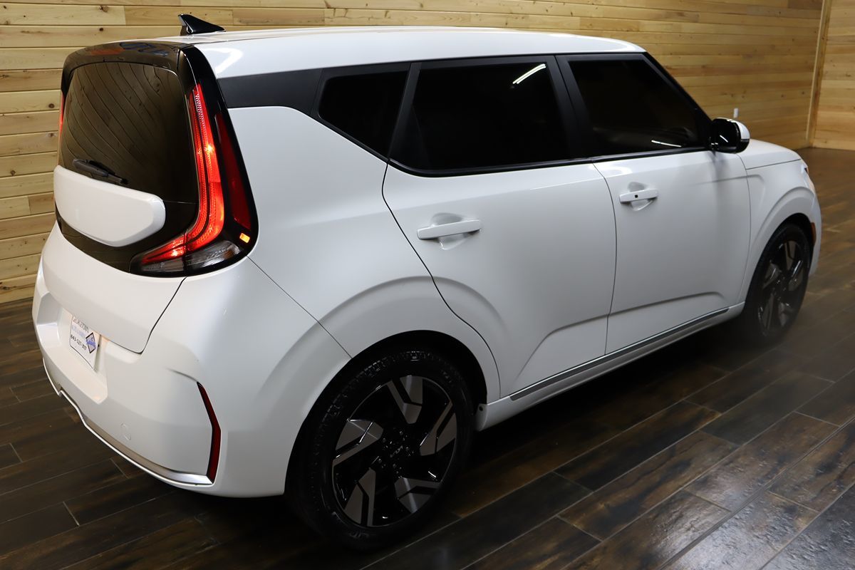 2023 Kia Soul GT-Line - Photo 5