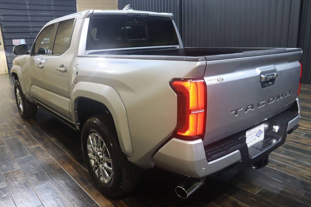 2024 Toyota Tacoma Limited - Photo 3