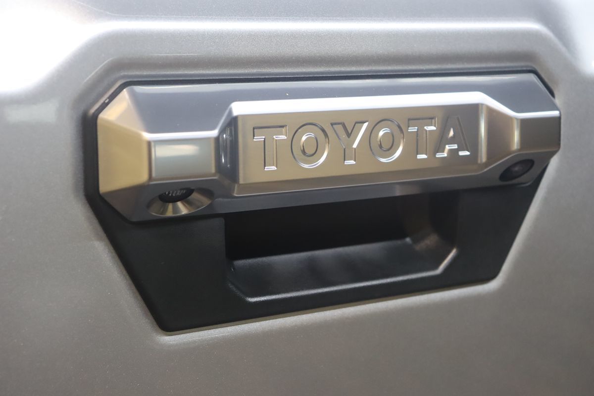 2024 Toyota Tacoma Limited - Photo 23