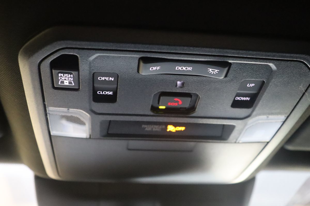 2024 Toyota Tacoma Limited - Photo 59