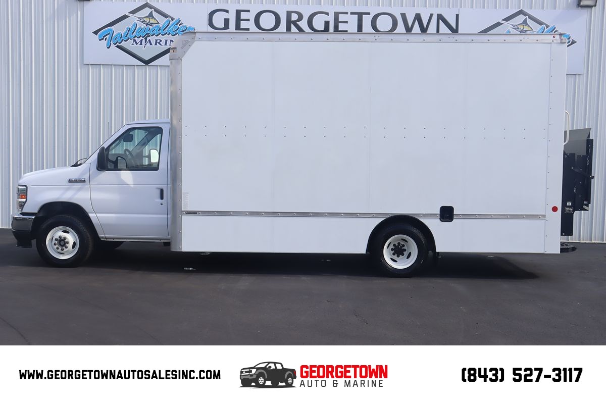2024 Ford E-Series SRW E-350 Super Duty 138 in WB's photo