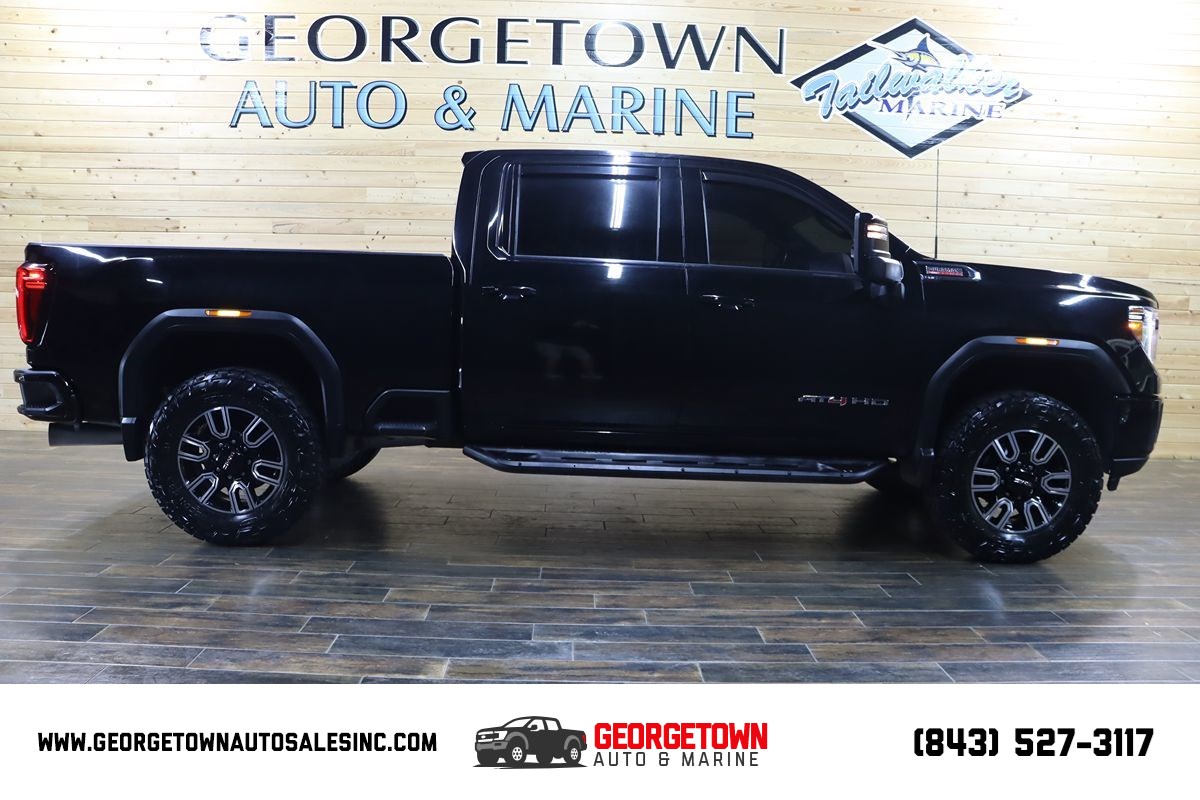 2022 GMC Sierra AT4 4WD Crew Cab Standard Box's photo