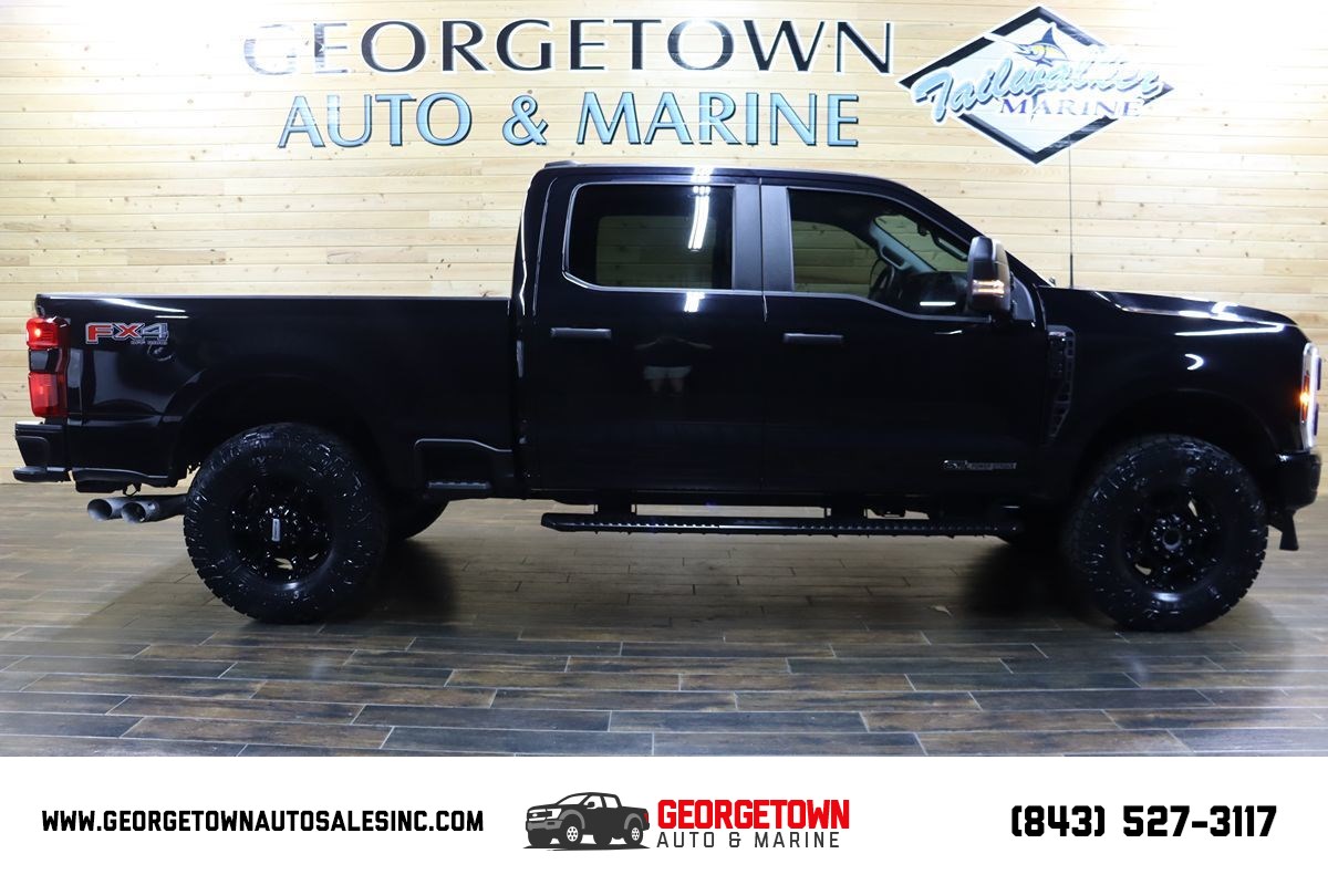 2024 Ford F-250 XL 4x4 Crew Cab 6-3/4' Box's photo