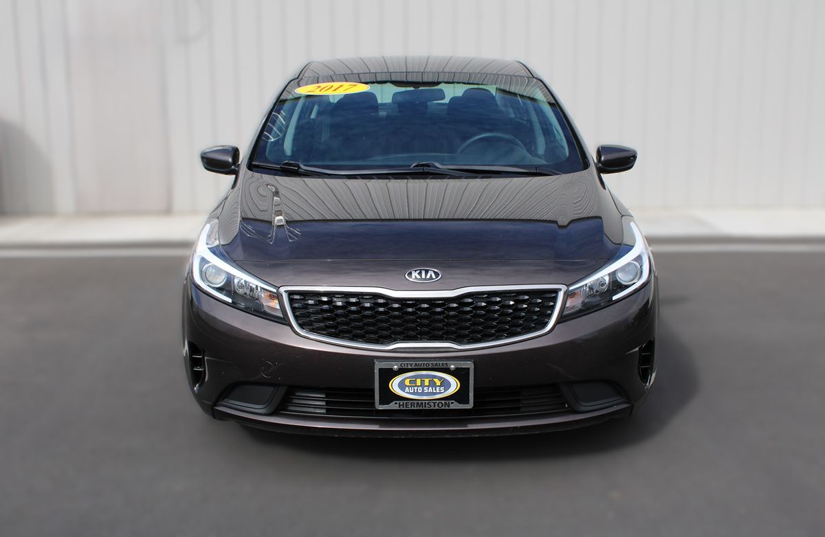 Sold 2017 Kia Forte LX in Hermiston