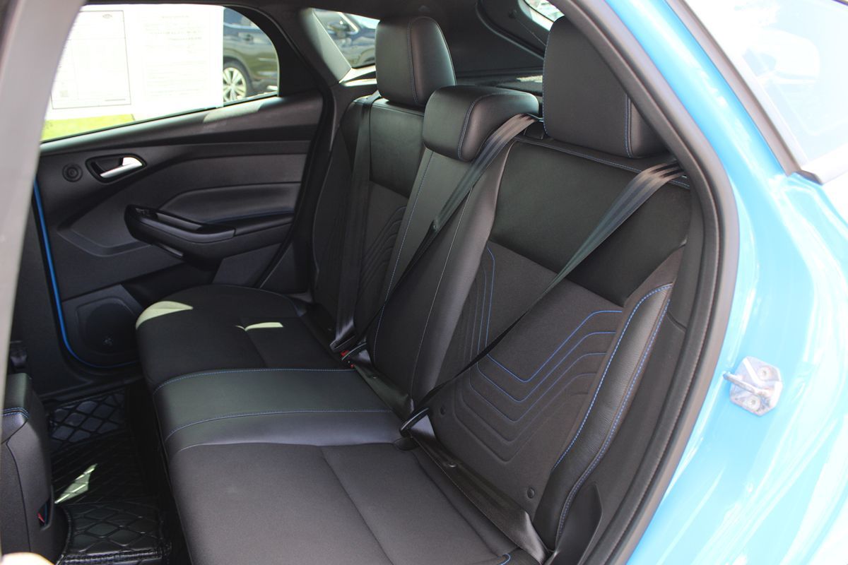 2016 Ford Focus RS photo 15