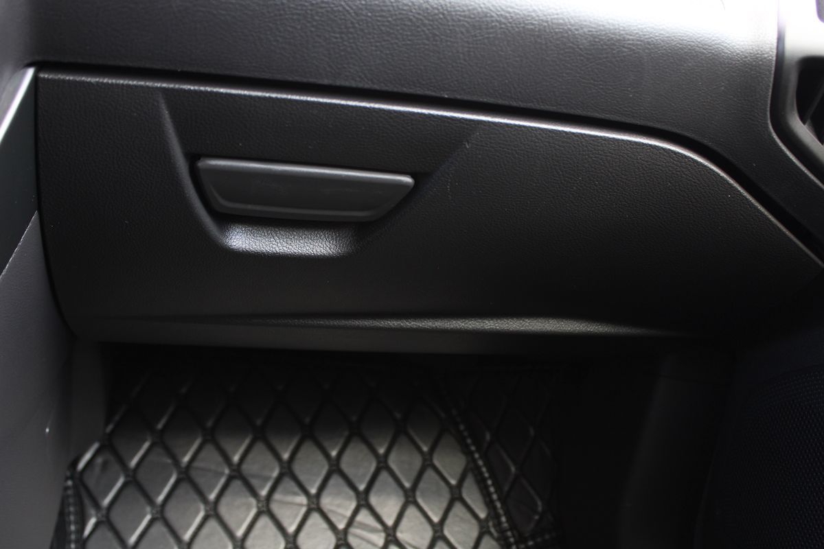 2016 Ford Focus RS photo 25
