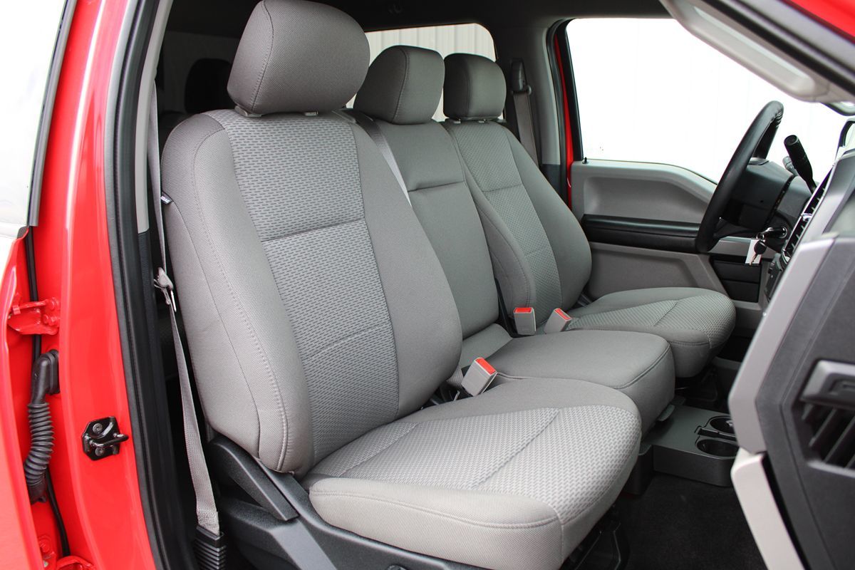 2019 Ford F-150 XLT photo 17