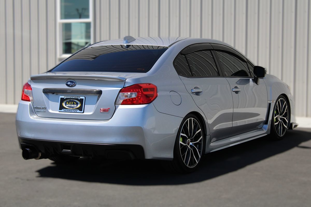 2020 Subaru WRX STI Limited photo 8