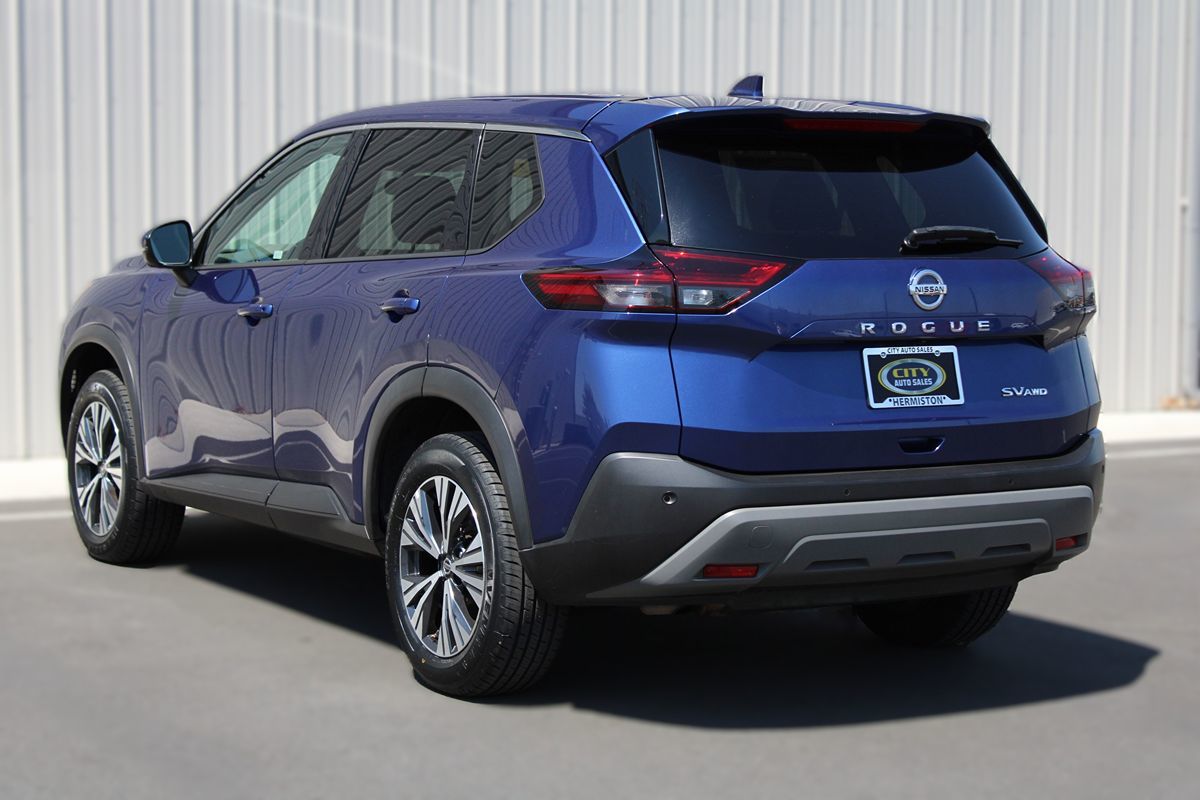 2021 Nissan Rogue SV photo 6