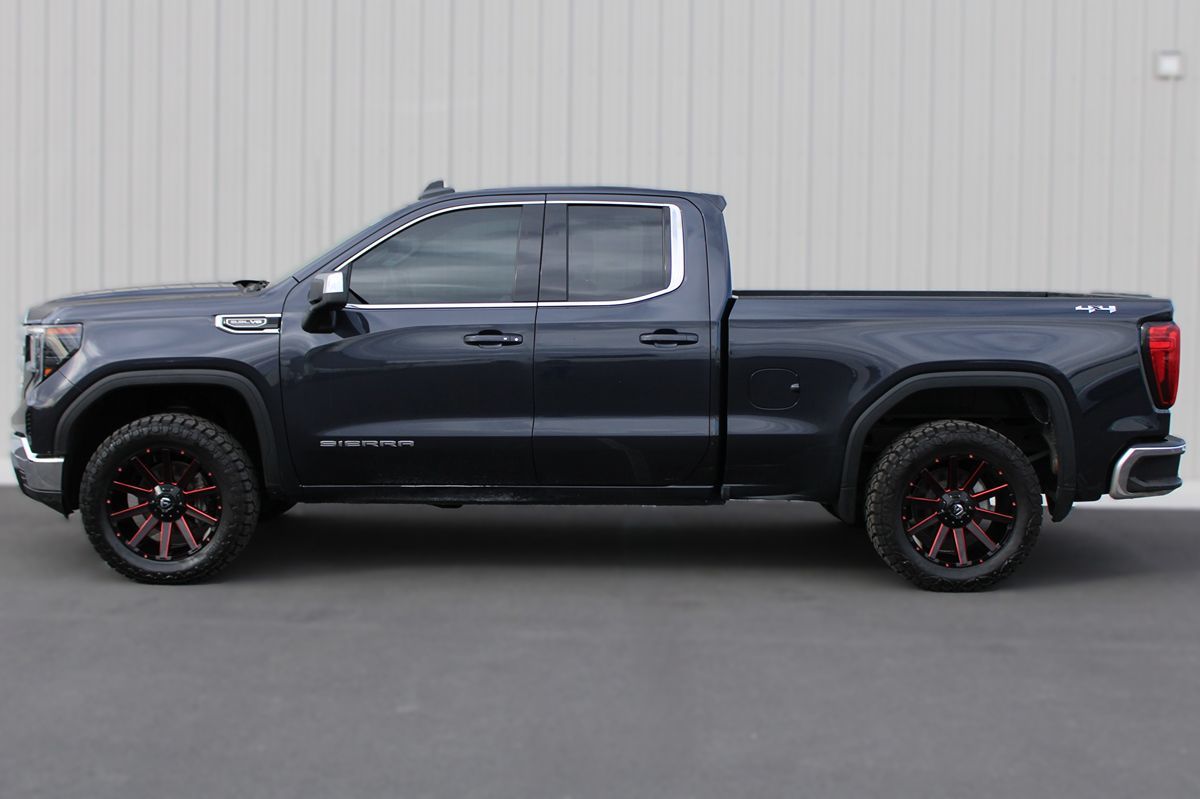 2023 Gmc Sierra 1500 SLE photo 3