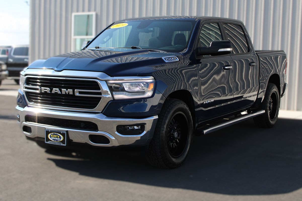 2019 Ram 1500 Big Horn photo 3