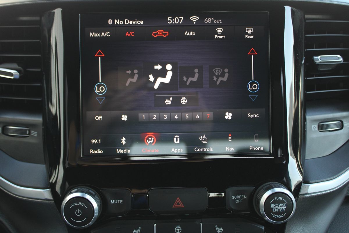 2019 Ram 1500 Big Horn photo 22