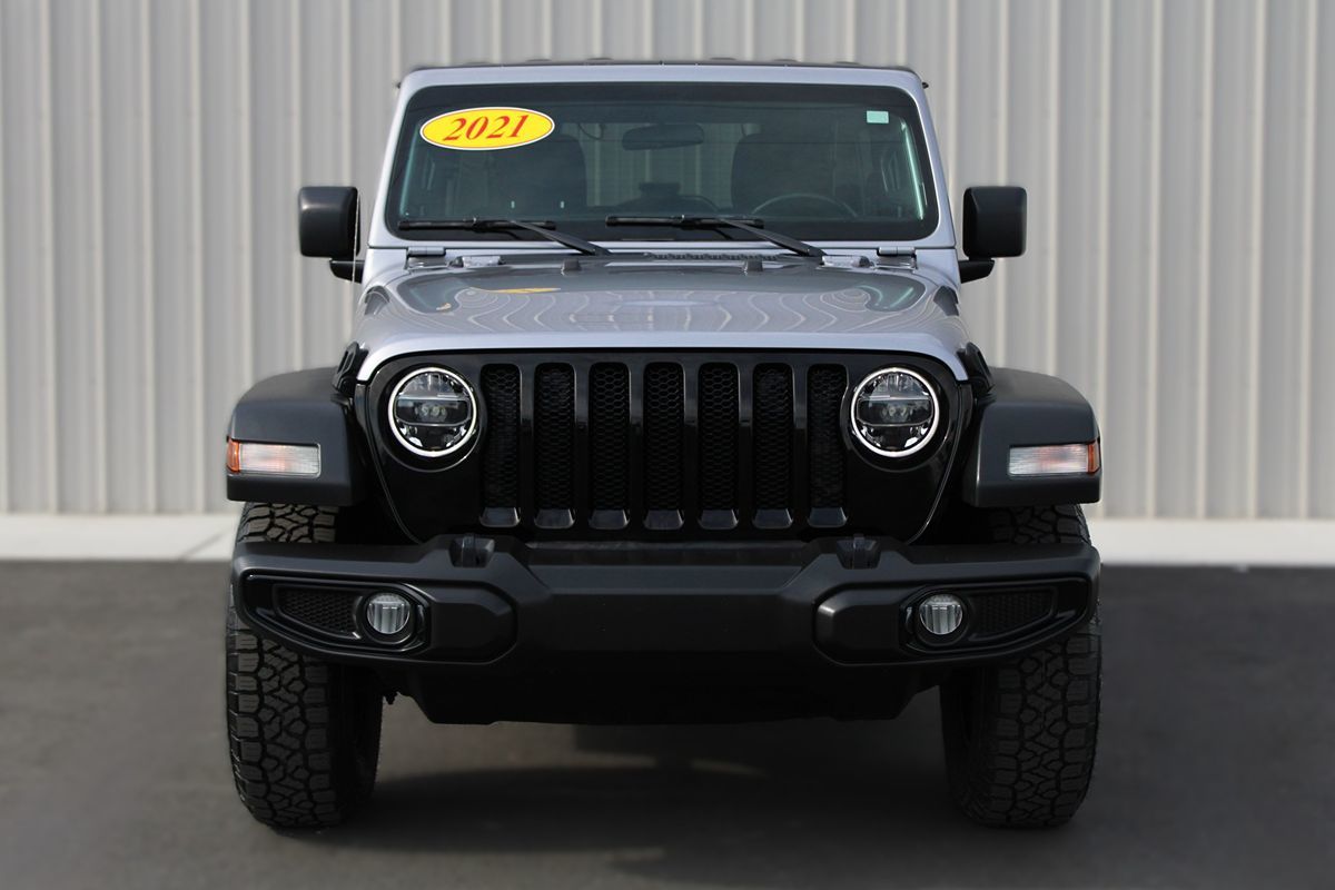 2021 Jeep Wrangler Unlimited Willys photo 2