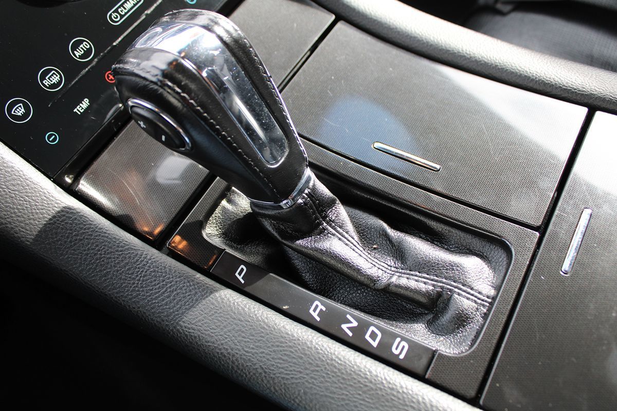 2019 Ford Taurus Limited photo 19