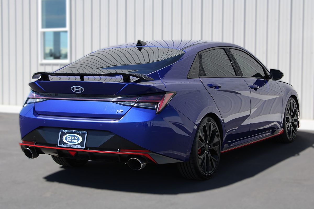 2022 Hyundai Elantra N photo 8