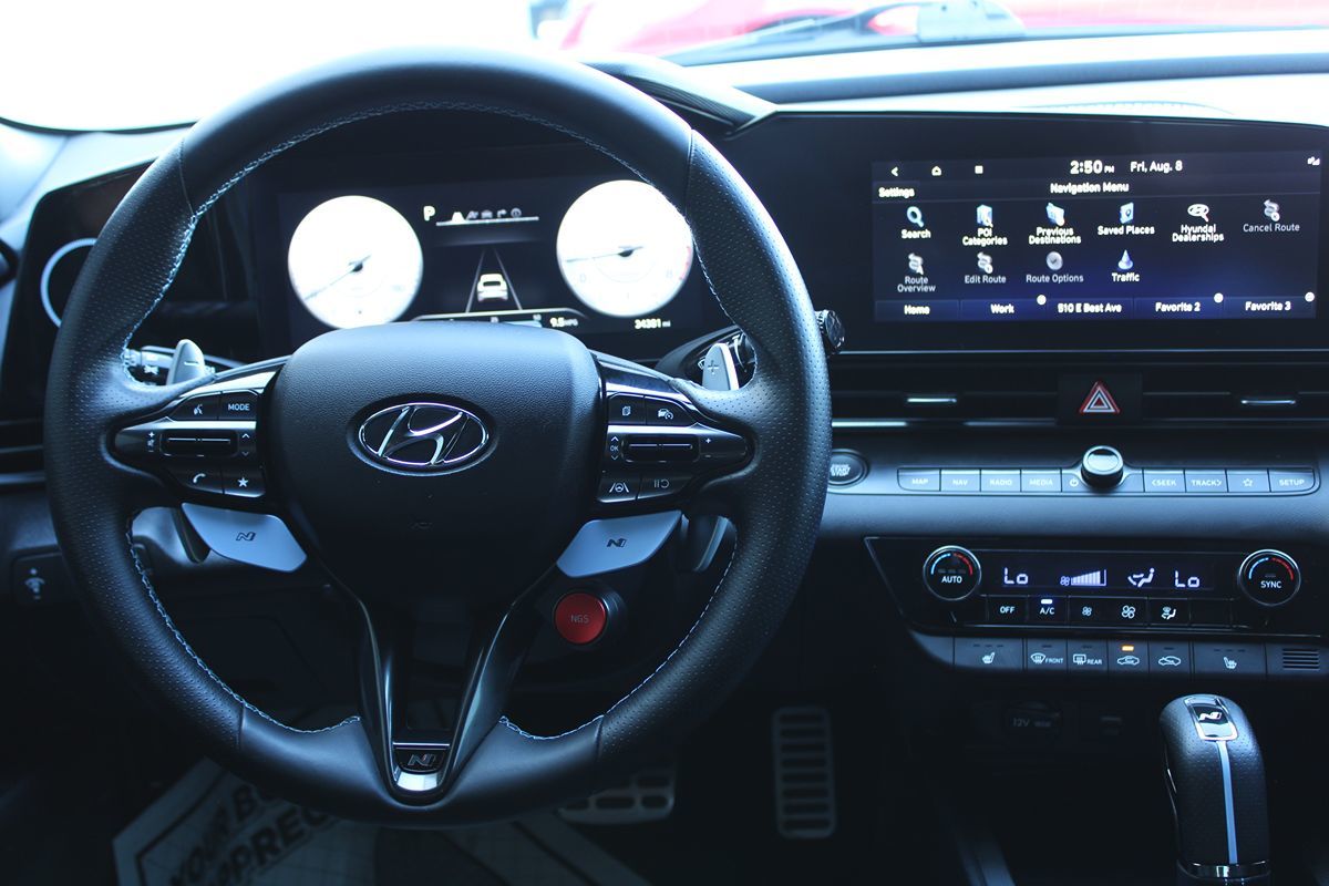 2022 Hyundai Elantra N photo 13