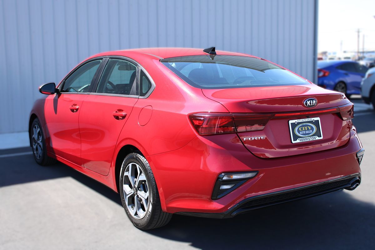 2021 Kia Forte LXS photo 6