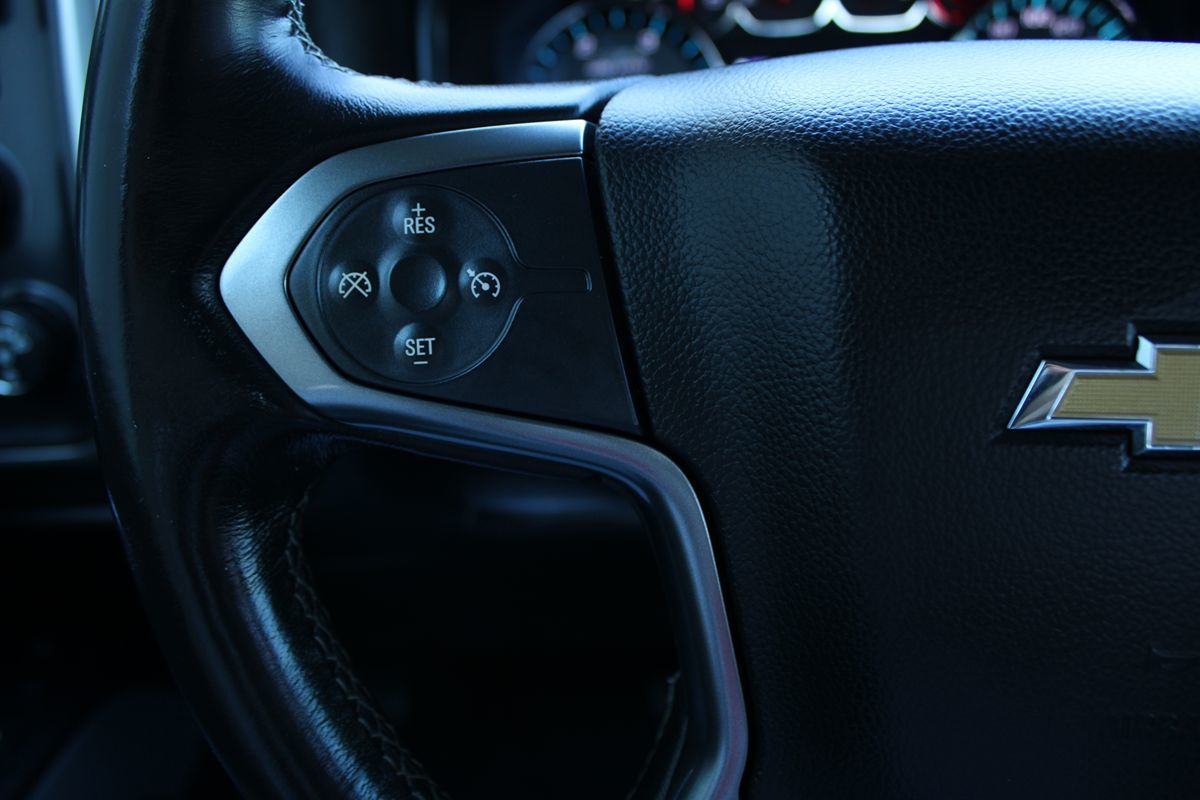 2018 Chevrolet Silverado 2500HD LT photo 9