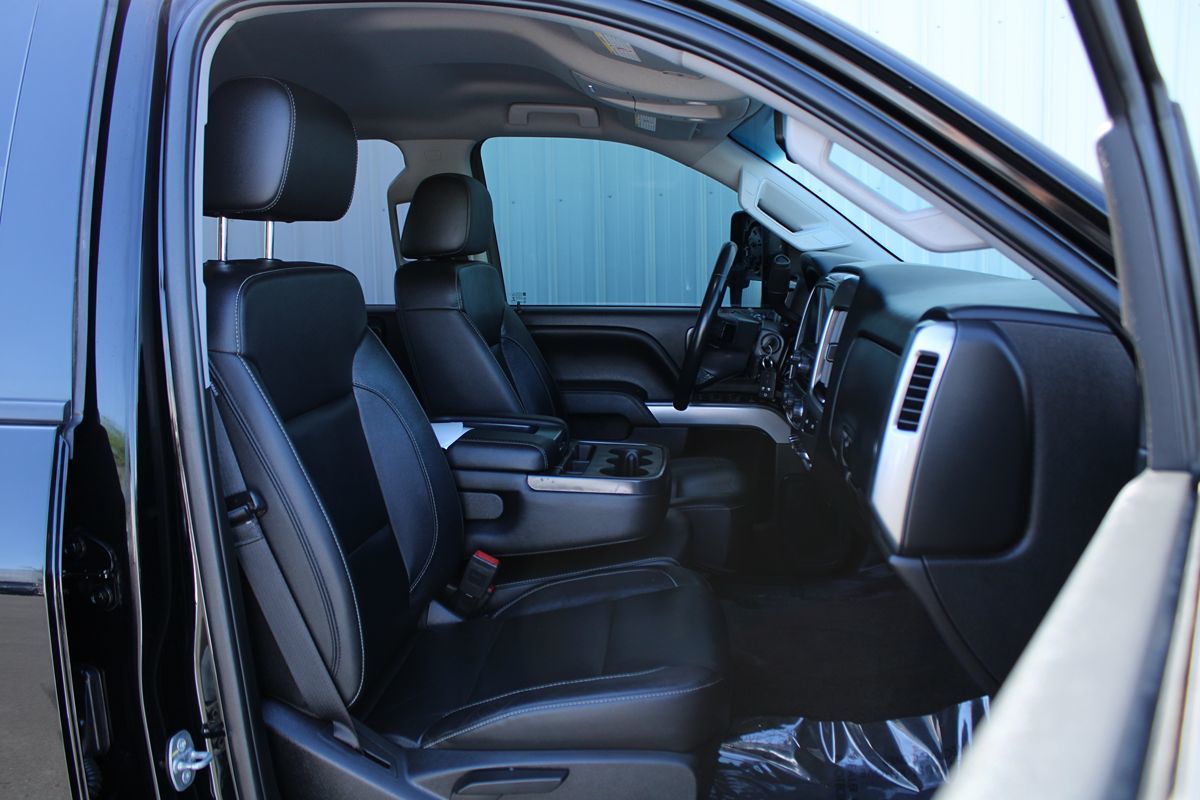 2018 Chevrolet Silverado 2500HD LT photo 16