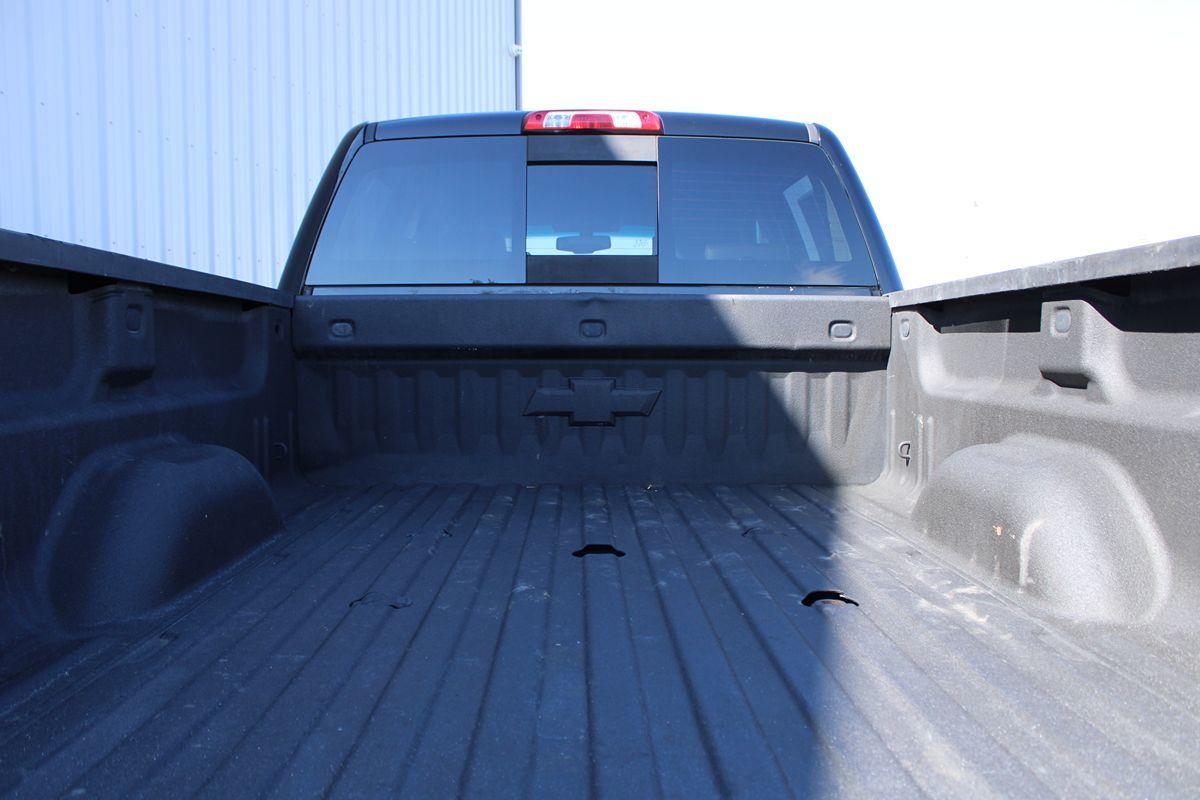 2018 Chevrolet Silverado 2500HD LT photo 26