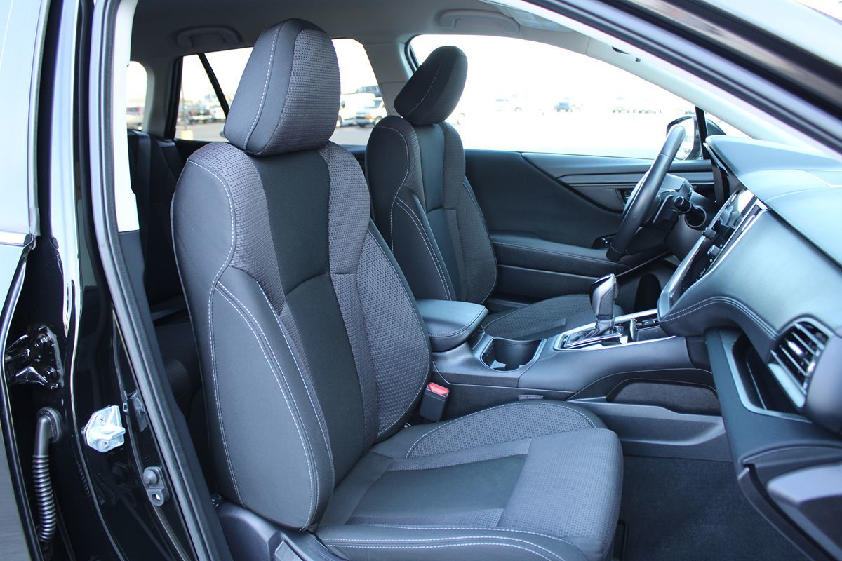 2023 Subaru Outback Premium photo 17
