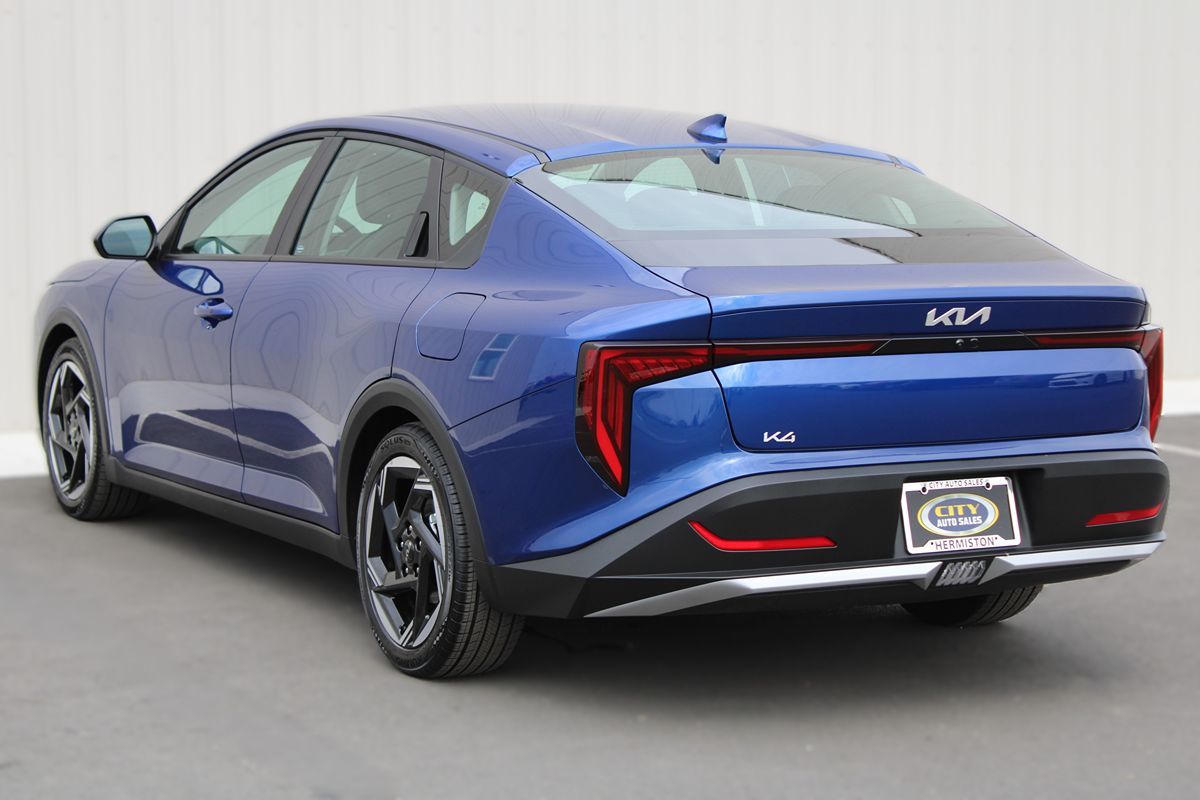 2025 Kia K4 EX photo 5