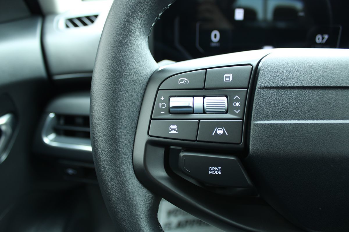 2025 Kia K4 EX photo 11