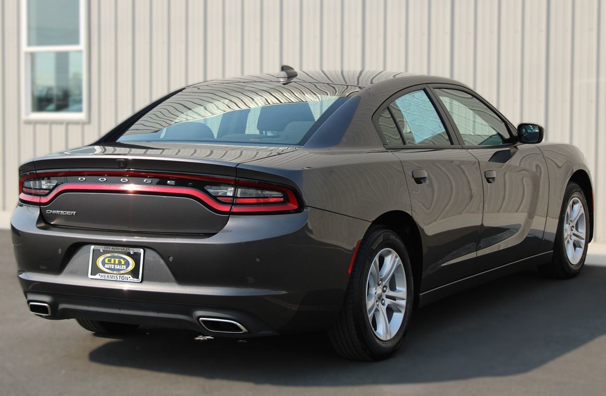 2023 Dodge Charger SXT photo 8