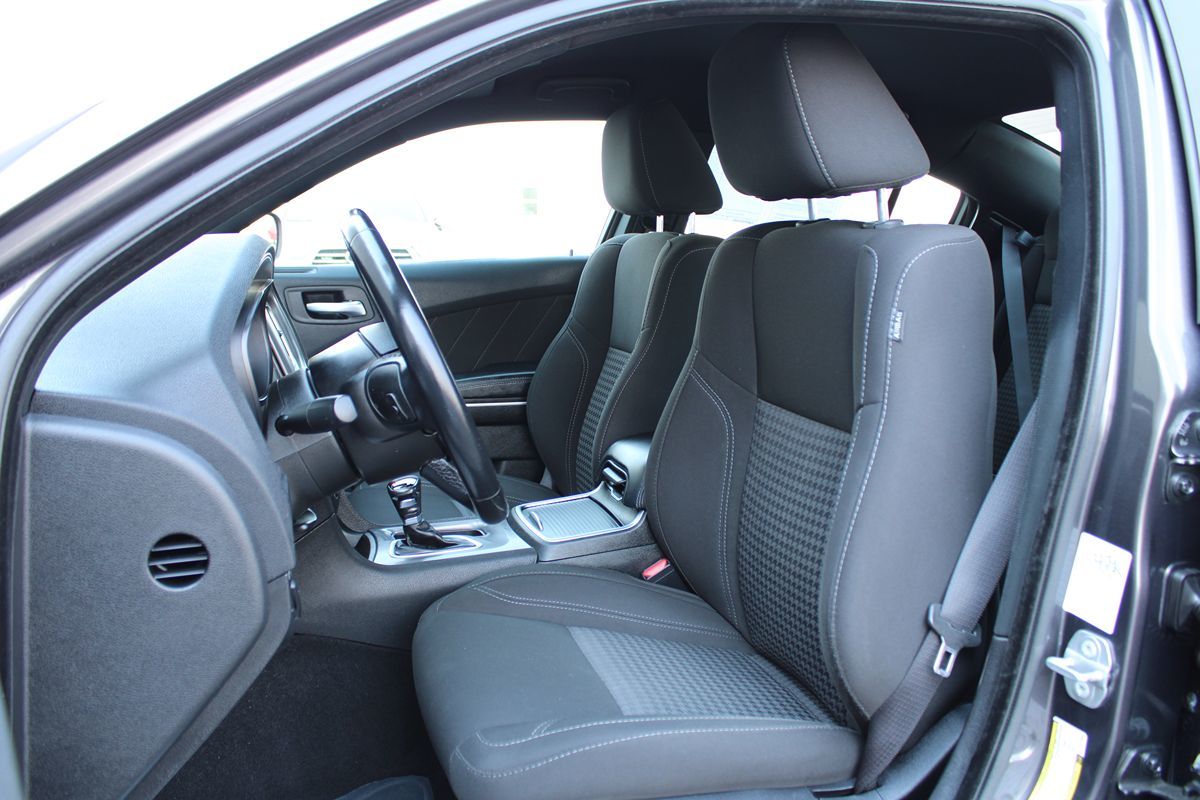 2023 Dodge Charger SXT photo 15