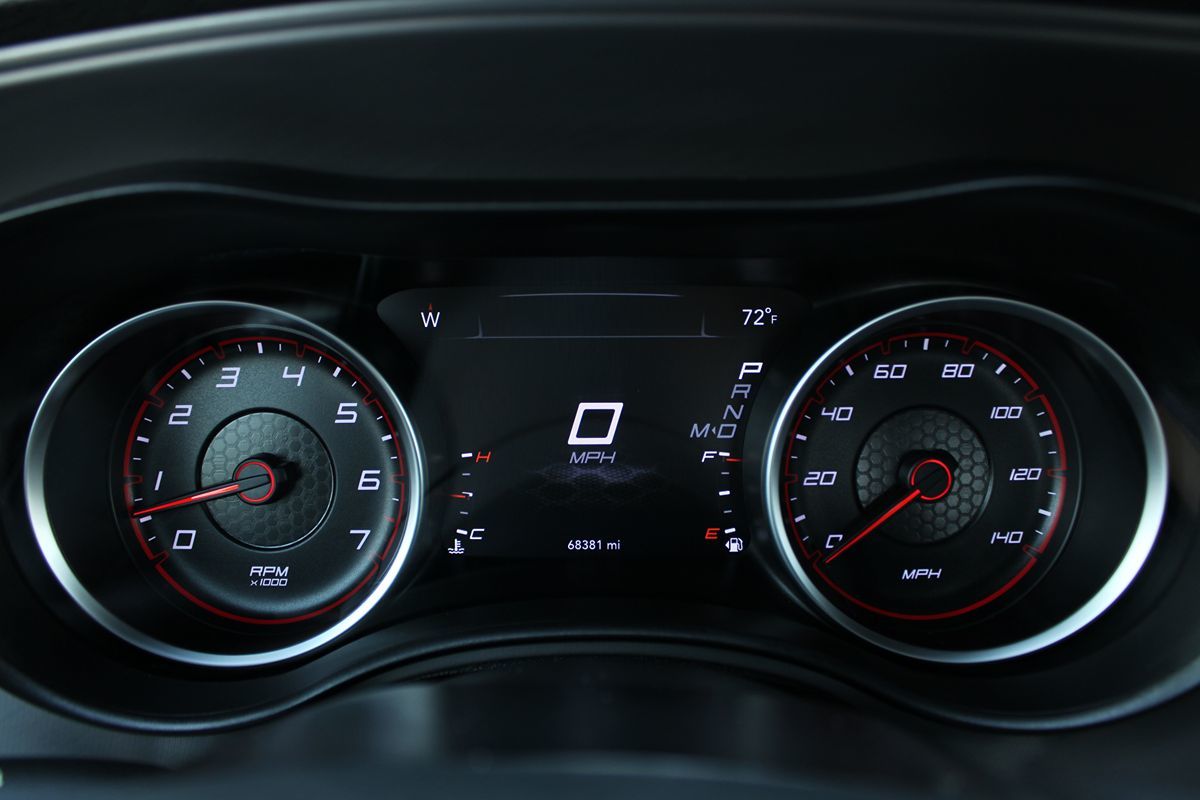 2023 Dodge Charger SXT photo 14