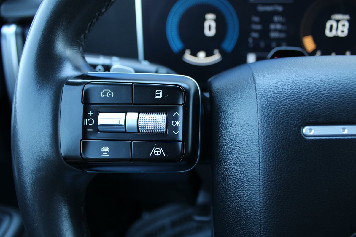 2024 Hyundai Santa Fe SEL photo 8