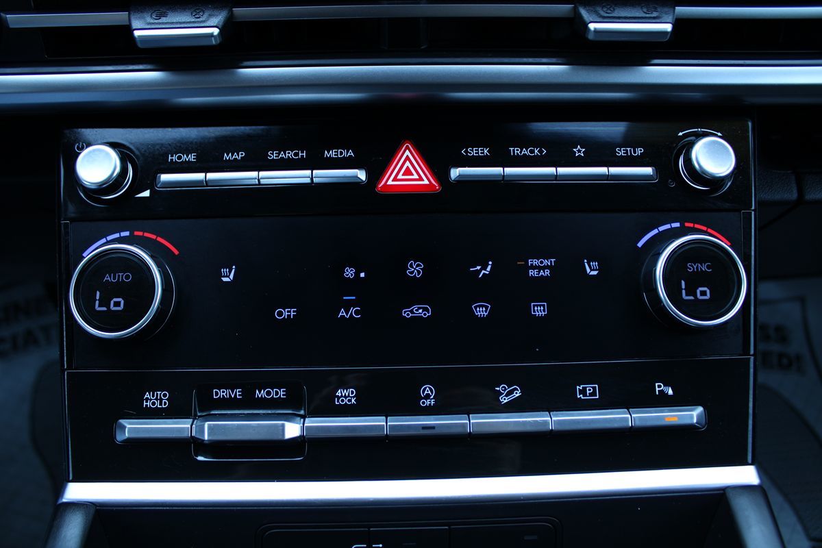 2024 Hyundai Santa Fe SEL photo 21