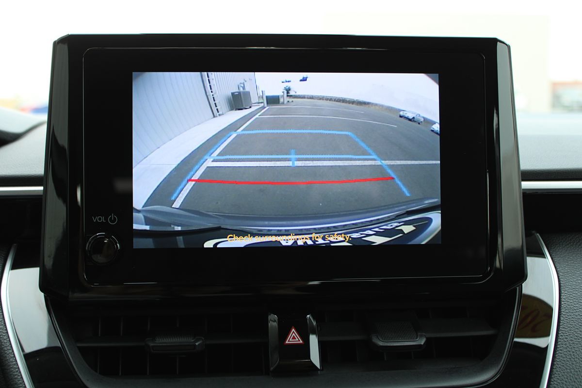 2024 Toyota Corolla LE photo 20