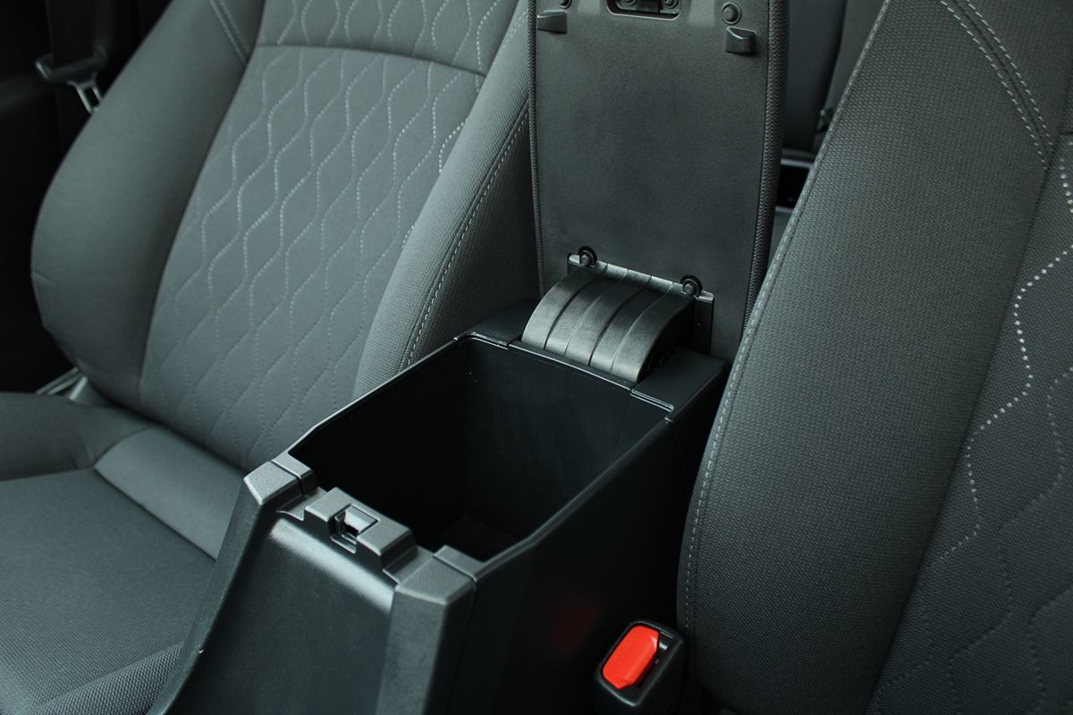 2024 Toyota Corolla LE photo 23