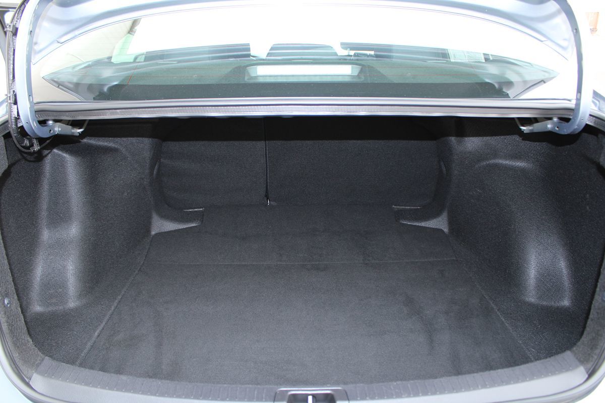 2024 Toyota Corolla LE photo 26