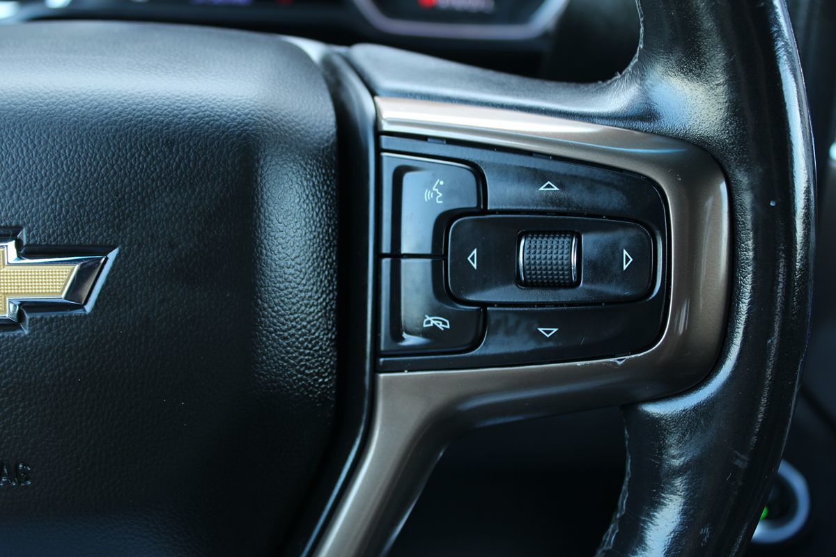 2020 Chevrolet Silverado 1500 High Country photo 6