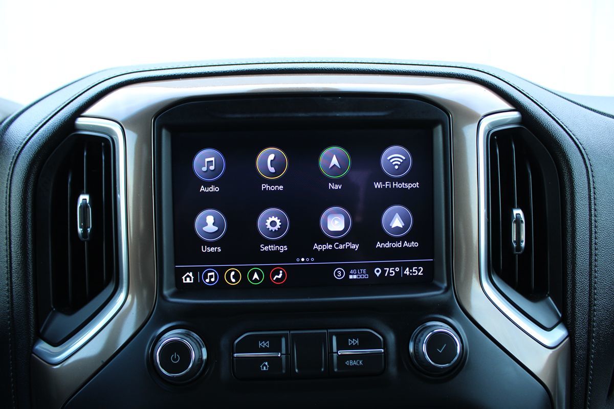 2020 Chevrolet Silverado 1500 High Country photo 14