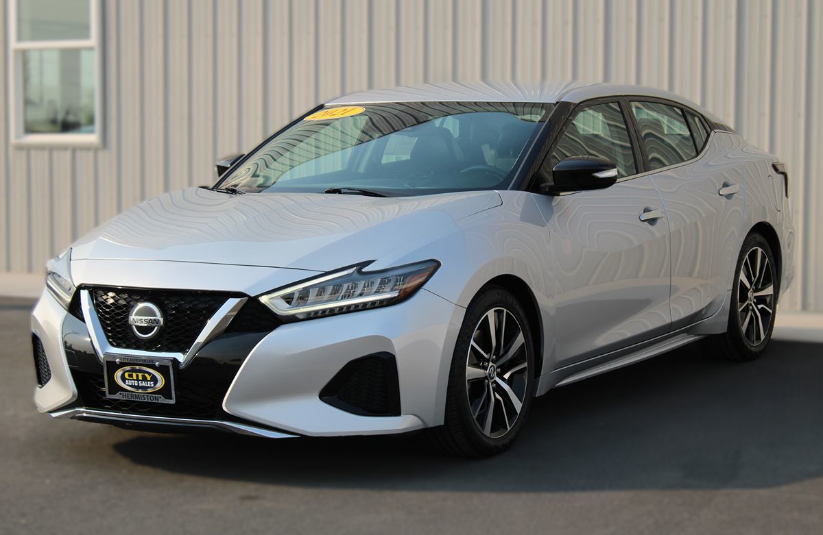 2021 Nissan Maxima SV photo 3