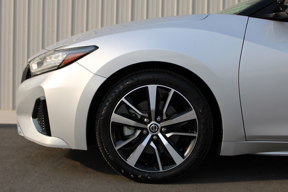 2021 Nissan Maxima SV photo 5