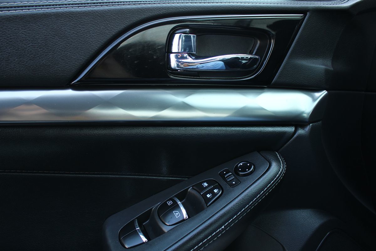 2021 Nissan Maxima SV photo 19
