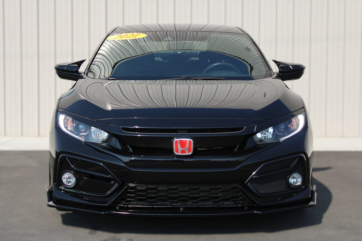 2021 Honda Civic Hatchback Sport photo 2