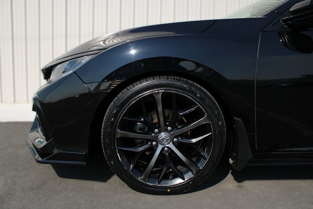 2021 Honda Civic Hatchback Sport photo 5